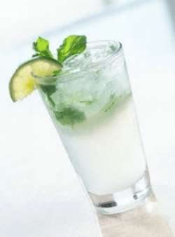 Classic Cuban mojito made skinny! I have figured out an easy low point weight watcher mojito recipe that tastes great.
