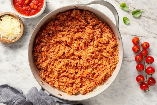 Quinoa risotto in skillet.