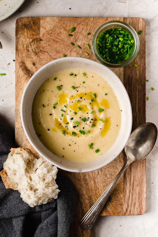 Cozy and comforting, Potato Leek Soup combines potatoes, leeks and broth for a simple homemade soup the whole family will love!