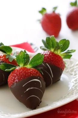 This Valentine's Day make your sweetie these elegantly rich chocolate covered strawberries. They are easier to make than you think!!