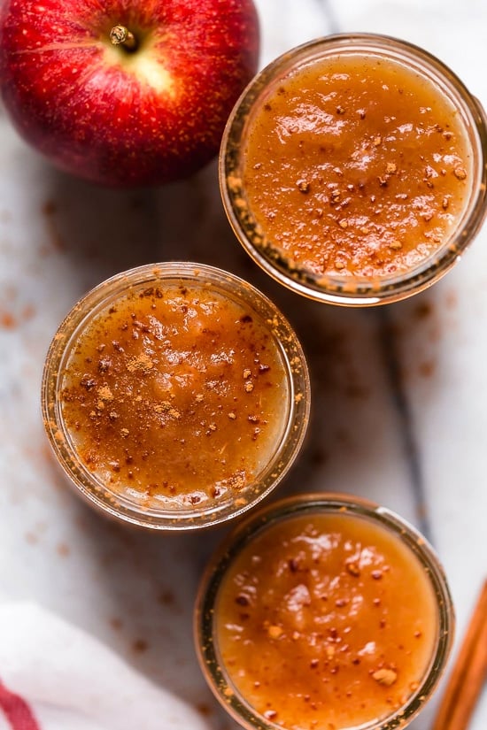 Crock Pot Applesauce – Homemade apple sauce doesn't get easier than using your slow cooker!!
