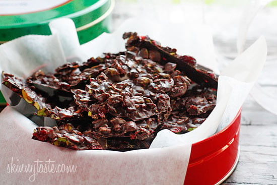 This chocolate bark is not only chocolate-y good, it's healthy too! Pistachios, cranberries and dark chocolate are loaded with antioxidants, not to mention fiber, good fats and vitamin C, so here's a sweet treat you won't feel guilty giving out.