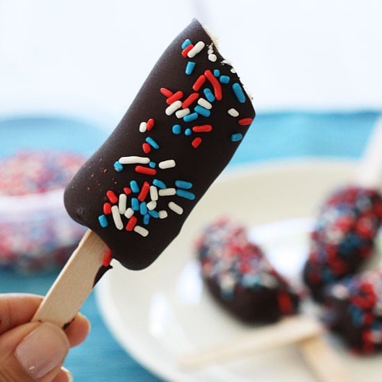 Banana Popsicles – Frozen bananas on a stick dipped in chocolate – an easy, fun summer treat for the kids and grown-ups too!