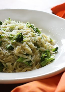 Broccoli and Orzo is an easy, kid-friendly side dish which combines orzo – a rice shaped pasta with fresh broccoli, garlic and oil.