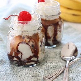 Perfectly portioned guiltless banana split sundaes in a jar that are decadent and delicious, but won't hurt your waistline!