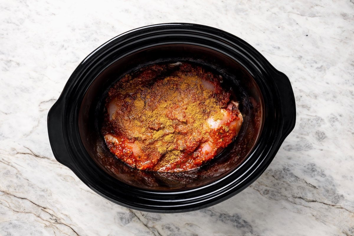 Crockpot Salsa Chicken (Easy!)
