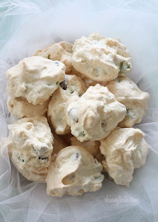 Easy light and airy cookies made with only 5 ingredients! If you like the combination of mint chocolate chip, then you'll love these little meringue clouds.