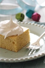 This skinny eggnog cake is so delicious. Simply combine a yellow box cake mix with nutmeg, Chobani, water, egg whites and you'll have a perfect holiday dessert!