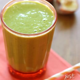 This peach and banana green smoothie with hemp seeds and baby spinach is a quick and nutritious breakfast without having to cook a thing!