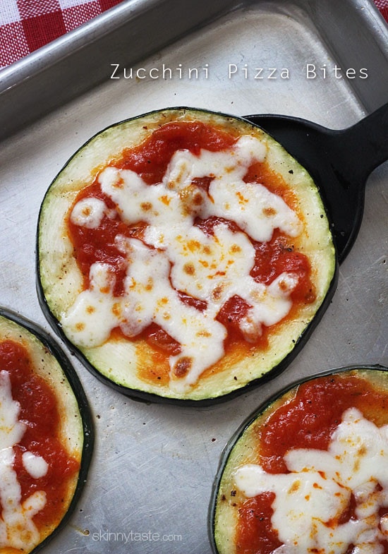This recipe is an oldie, but goodie! I had a big zucchini that needed using up and I was sooo in the mood for these yummy (and guiltless) zucchini pizza bites!