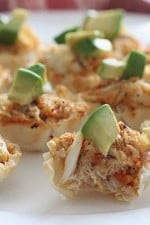 Quick and easy crab and avocado phyllo bites! These bite sized appetizers filled with fresh lump crab meat are the perfect finger food treat to any party.