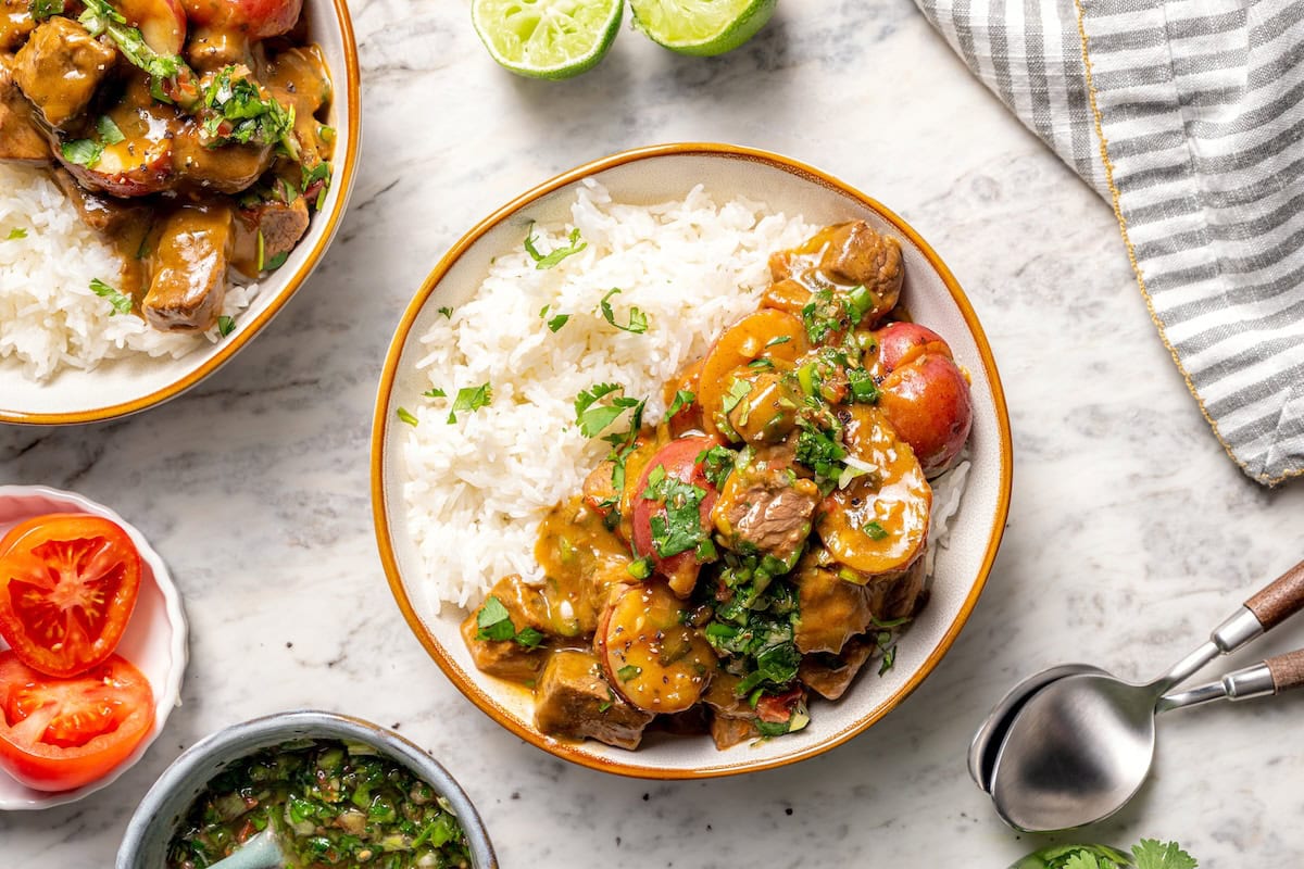 Carne Guisada (Crock Pot Latin Beef Stew)