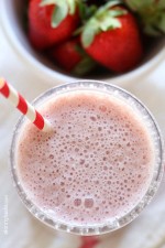 Roasted strawberries in this protein packed smoothie brings out their amazing natural flavor, made with creamy cottage cheese and added chia seeds – what a great way to start the day!