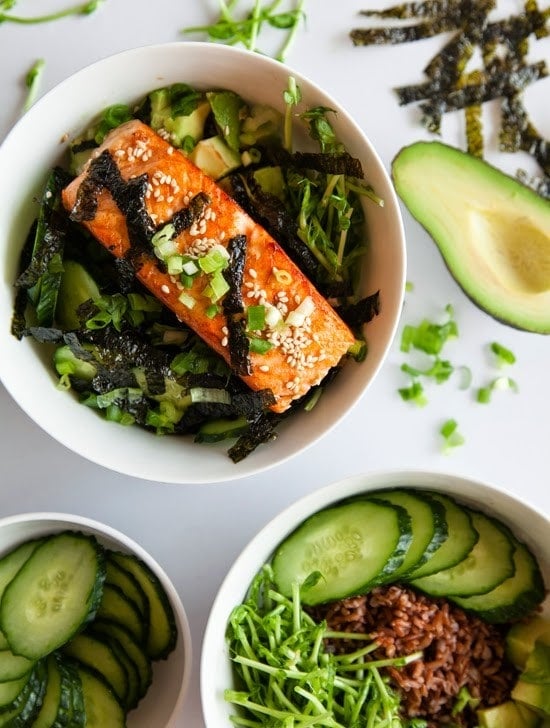 Seattle Asian Salmon Bowl – EASY, healthy, sushi bowls you can make at home!