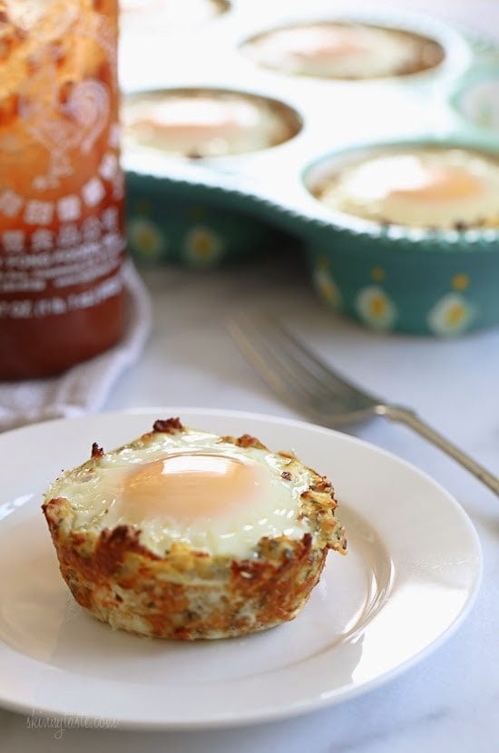 Delicious Baked Eggs in Spaghetti Squash Nests