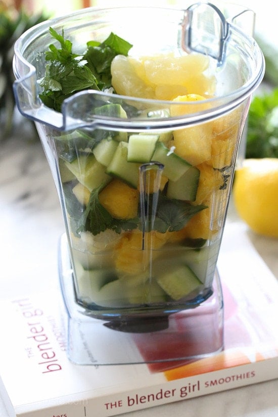 This dairy-free Cucumber, Parsley, Pineapple and Lemon Smoothie is great for alleviating inflammation, asthma and airborne allergies.