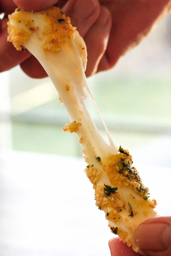 Skinny Baked Mozzarella Sticks – Made lighter with part-skim mozzarella then coated with crispy seasoned breadcrumbs and baked (not fried!) until hot and golden. Weight Watchers Smart Points: 3 Calories: 87