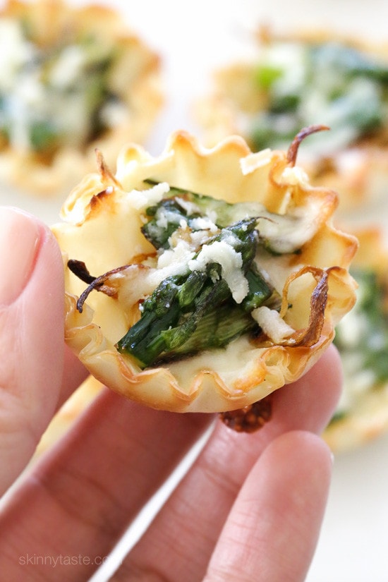 Asparagus and Caramelized Onion Tartlets – an easy, delicious Spring appetizer!