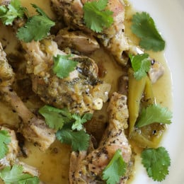 Easy Braised Chicken Drumsticks in Tomatillo Sauce – An easy Mexican-inspired chicken dish made with just a few ingredients!
