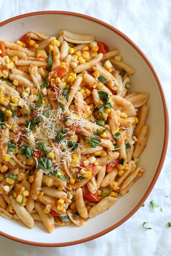 pasta with corn, zucchini and tomatoes