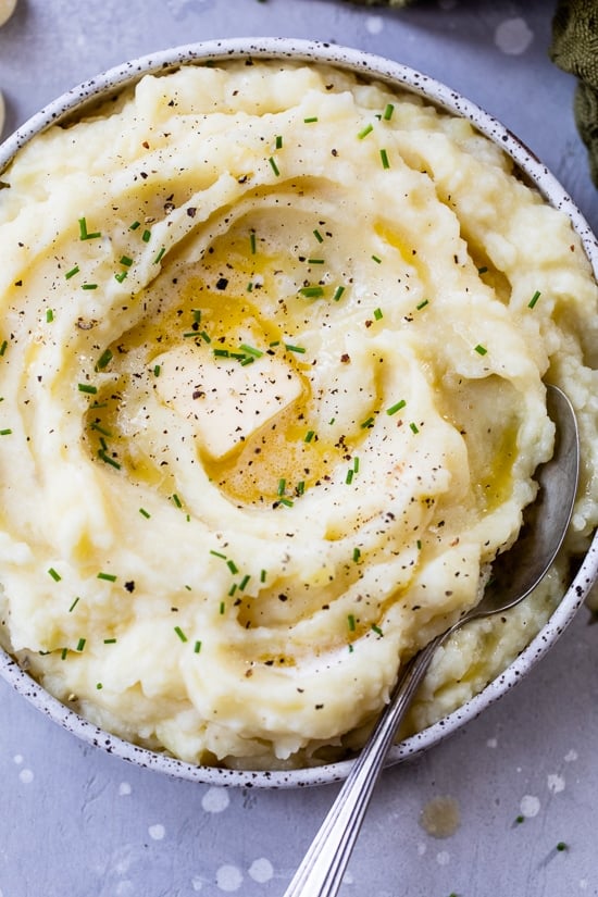 Skinny Garlic Mashed Potatoes