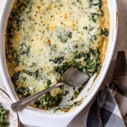 Spinach with cream sauce and cheese