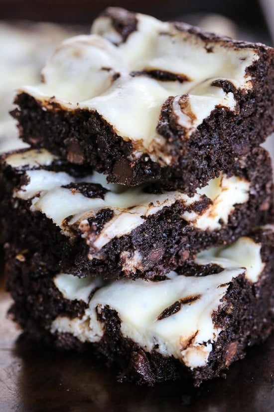 These homemade, cheesecake brownies are SO good and they are gluten-free and flourless by using almond meal in place of wheat flour, then swirled with a cheesecake topping! 