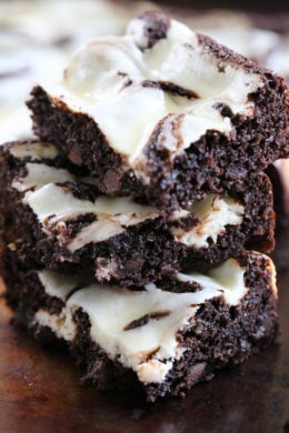 These homemade, cheesecake brownies are SO good and they are gluten-free and flourless by using almond meal in place of wheat flour, then swirled with a cheesecake topping!
