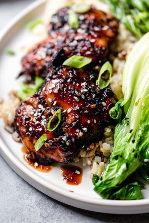 Crispy and juicy air fryer chicken thighs recipes for a delightful meal