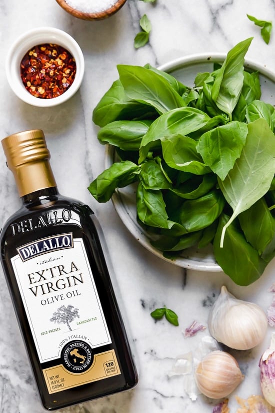 Because this basil oil uses only a few ingredients, good quality extra virgin olive oil is a must here.