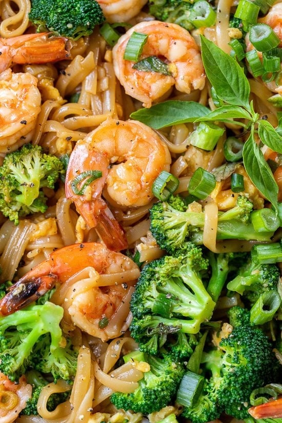 Drunken Noodles with Broccoli and Shrimp