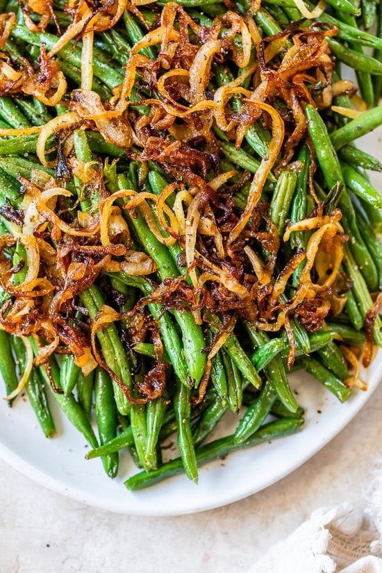 Roasted Green Beans with Caramelized Onions