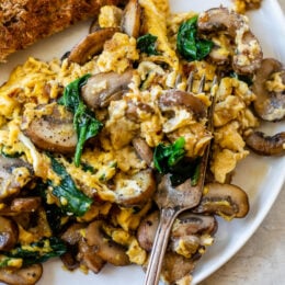 Mushroom-Spinach Scrambled Eggs
