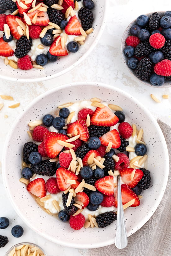 Very Berry Cottage Cheese Bowls