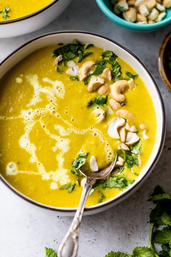Creamy Roasted Acorn Squash Soup (Vegan and Dairy Free)