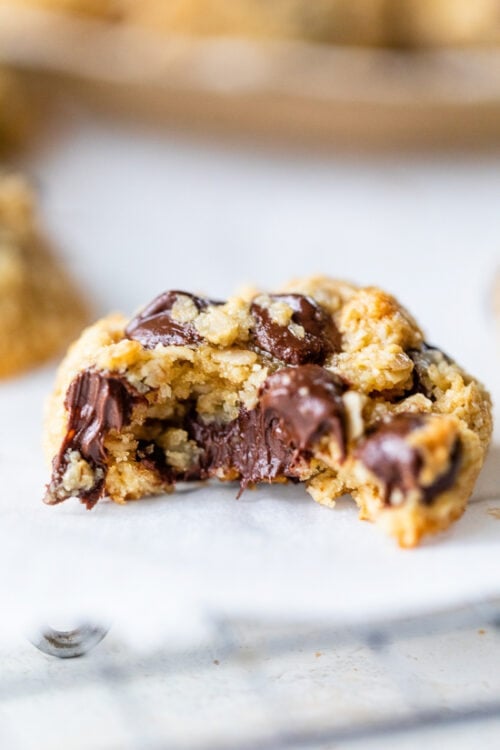 Healthy Chocolate Chip Oat Cookies Skinnytaste