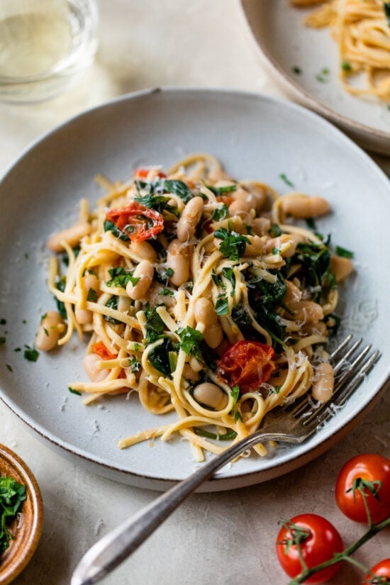 Vegetarian cannellini with scampi linguine