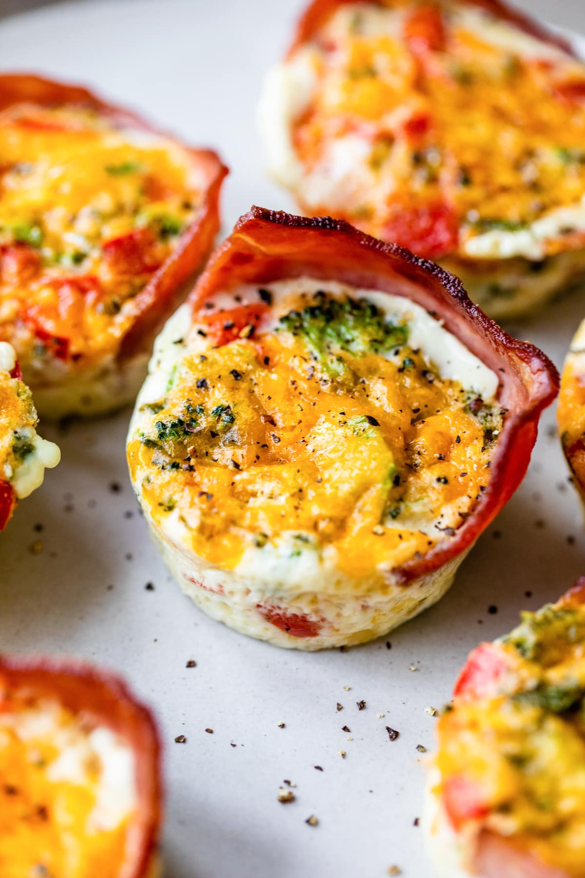 Egg White Muffins with Turkey Bacon, Cottage Cheese and Veggies