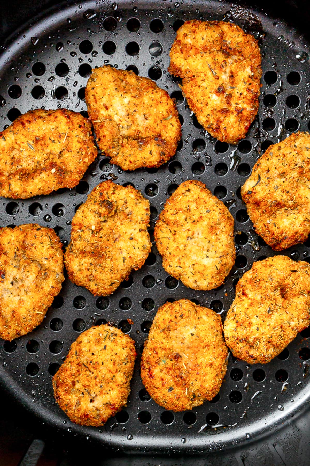 Nuggets de poulet dans la friteuse à air