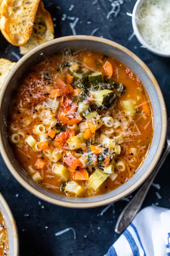 minestrone-soup-skinnytaste