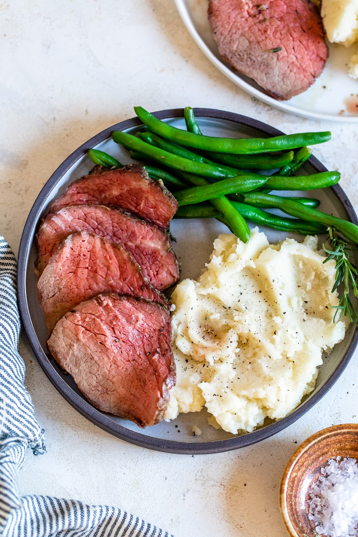 Roast Beef with mashed potatoes and green beans