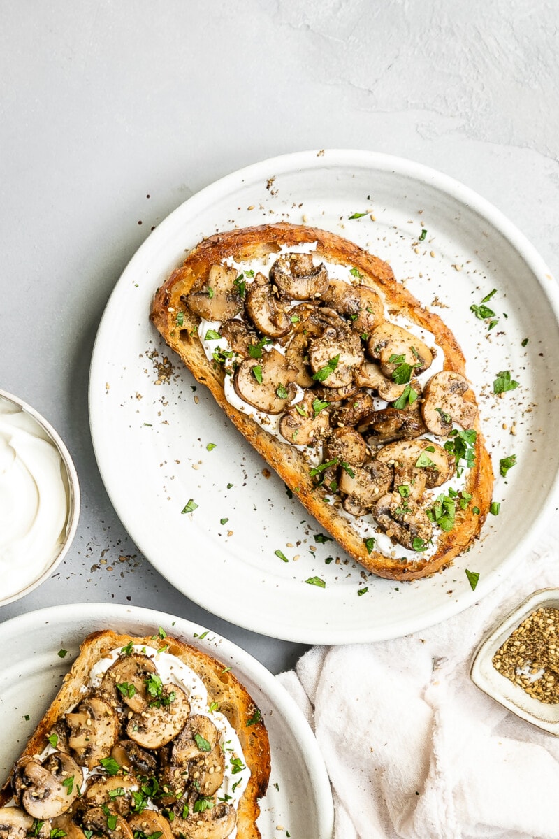 Fall Musroom Toast 15-Minute Mushroom Toast | Skinnytaste