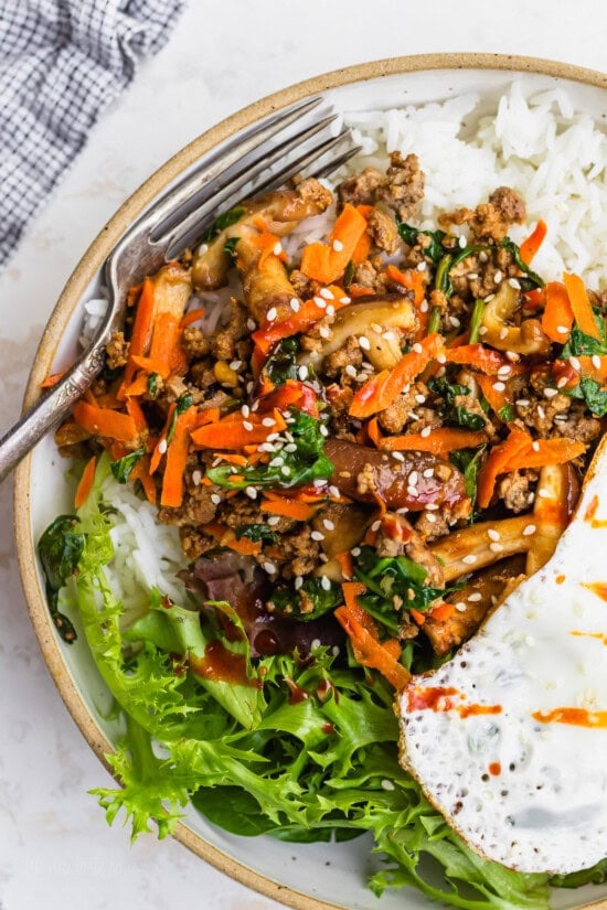 Ground Beef Bibimbap (Easy Korean-Inspired One-Skillet Bowl) - Skinnytaste
