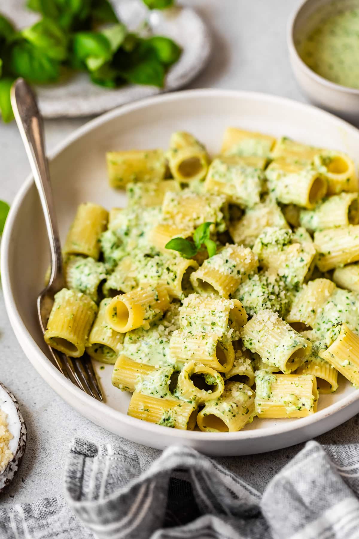 Creamy Pesto Pasta (With Cottage Cheese)