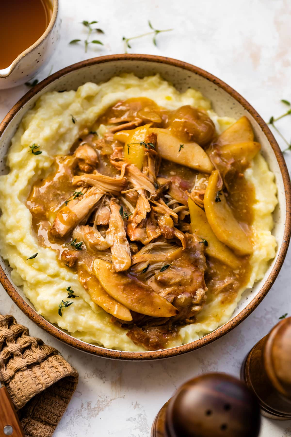Chicken with Apples over mashed potatoes