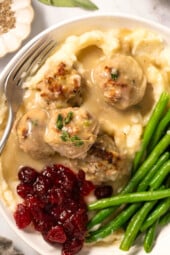 Thanksgiving Turkey Meatballs and Gravy